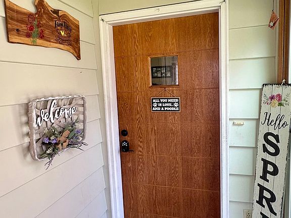5th image of 2934 Oak Ave