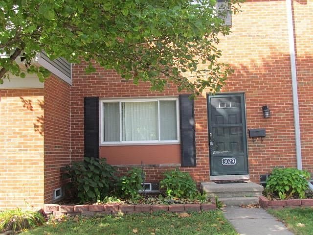 1st image of 3029 Wolverine Dr