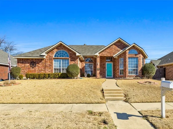 6710 Falcon St, Rowlett, TX 75089
