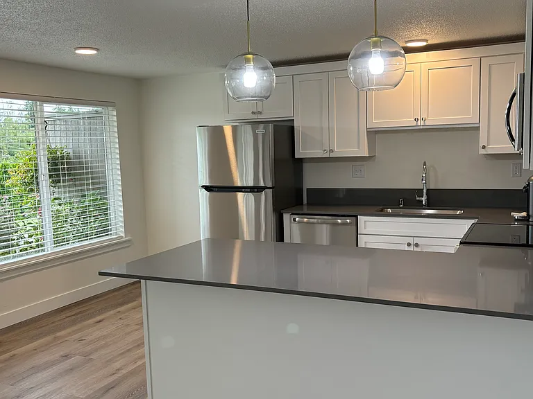 7800 Stinson Ave #9 — Photo 8