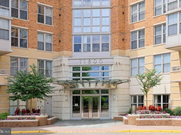 11800 Sunset Hills Rd Unit 222, Reston, VA 20190