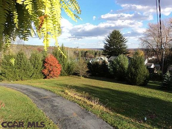 4th image of 741 Old Route 322