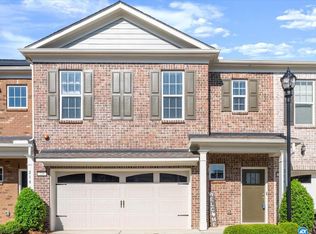 216 Ellis Ln, Woodstock, GA 30189