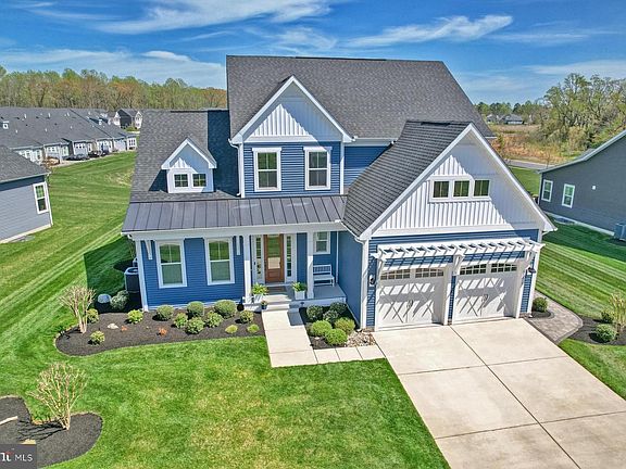 4th image of 33610 Stonington Dr