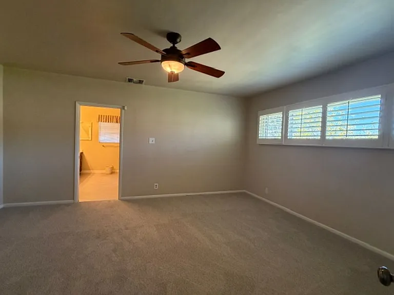 3040 Orange Ave — Photo 14