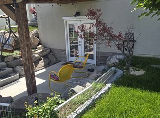 1036 W Meeks Dr, South Jordan, UT 84095