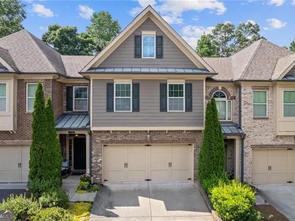 7580 Glisten Ave, Sandy Springs, GA 30328