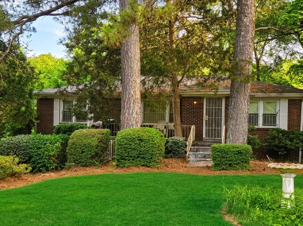250 W Lake Ave NW, Atlanta, GA 30314