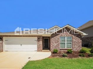 219 Cherry Laurel Dr, Hazel Green, AL 35750