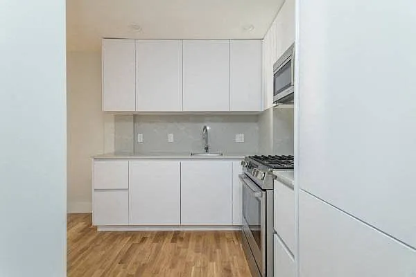 Carson Tower — Photo 20