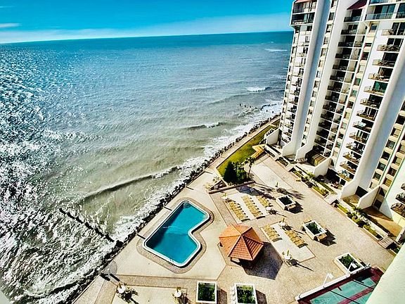2nd image of 450 S Gulfview Blvd SW #802