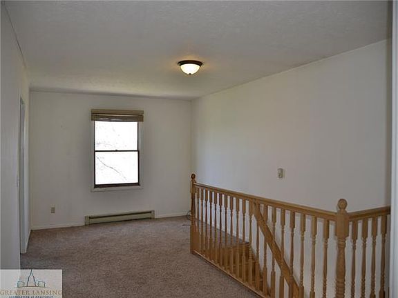 4th image of 15812 E Culver Dr
