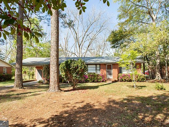 2nd image of 1329 Gorman Rd