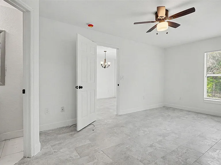 1128 Neville Ave — Photo 14