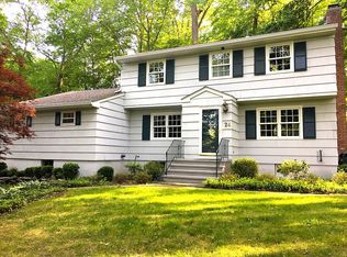 24 Rural Dr, New Canaan, CT 06840