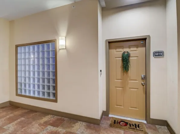 390 17th St NW Unit 6019, Atlanta, GA 30363