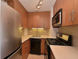 Rented by Cooper & Cooper Real Estate