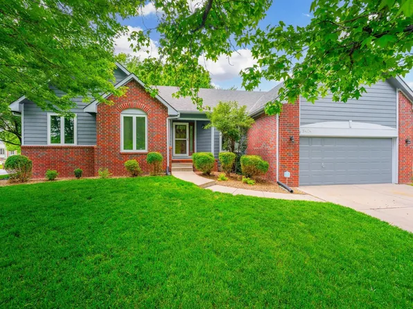 9474 W Sterling Ct, Wichita, KS 67205