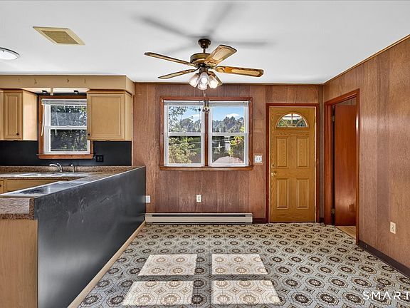 5th image of 152 Ida Avenue