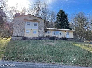 318 Sanders Rd, New Tazewell, TN 37825
