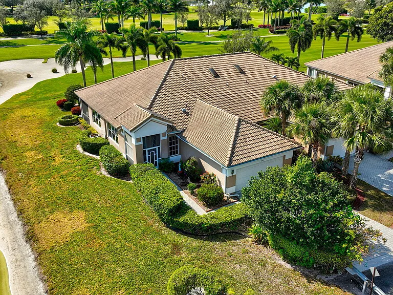 6862 Swansea Ln — Photo 40