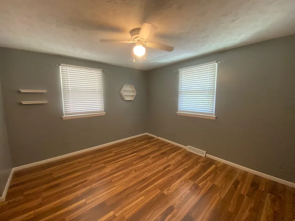 Unit Photo
