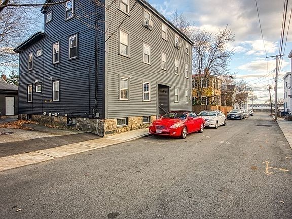 2nd image of 27 Daniels St #1