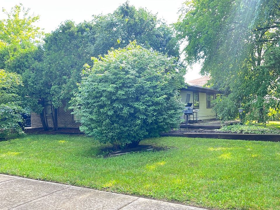 2nd image of 4045 Richmond Ct
