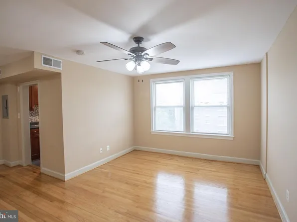 4408 1st Pl NE APT 22, Washington, DC 20011