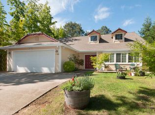 2760 Hillcrest Dr, Cameron Park, CA 95682