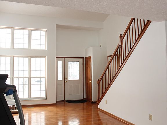 3rd image of 3632 Motts Place Ct