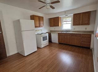 2038 Constitution Blvd APT C, New Kensington, PA 15068