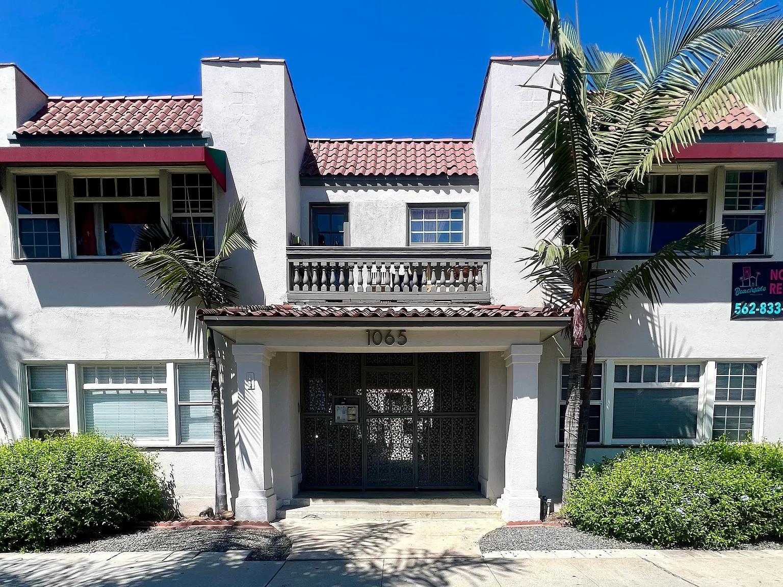 1065 E Ocean Blvd — Photo 3