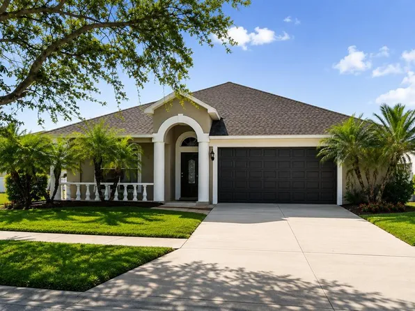 4211 Hartford Lake Dr, Tampa, FL 33619
