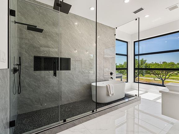 5th image of 5734 N Braeswood Blvd