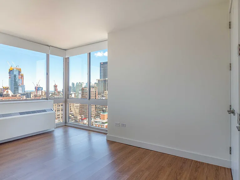 777 6th Ave #16F — Photo 63