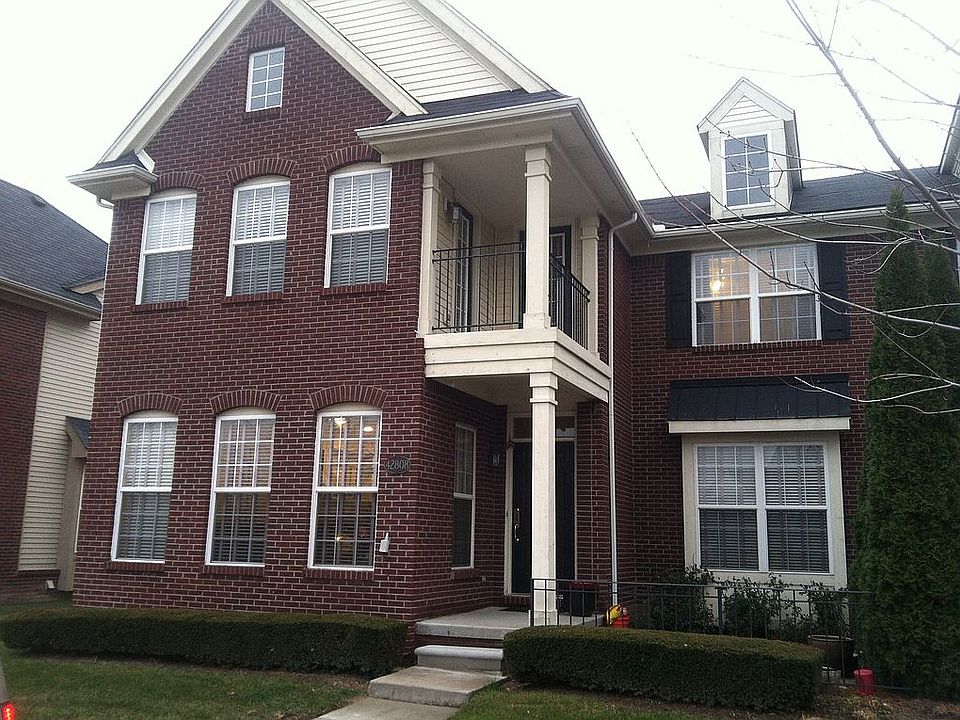 1st image of 42808 Park Cresent Dr