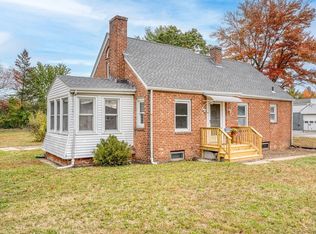 142 Amherst St, Ludlow, MA 01056