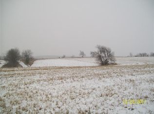 Chris Na Mar Rd, Dodgeville, WI 53533