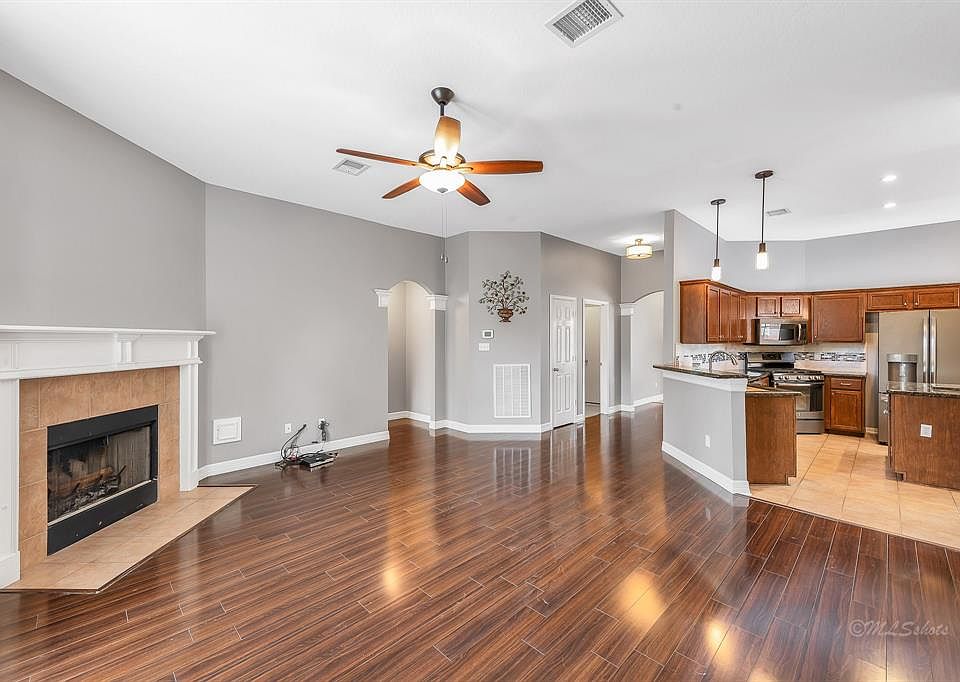1st image of 21319 Branford Hills Ln