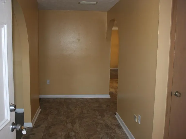 15335 SW 43rd Avenue Rd — Photo 1