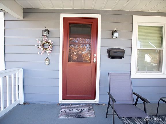 3rd image of 3504 Wayne Ave