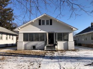 912 S Poplar Ave, Kankakee, IL 60901