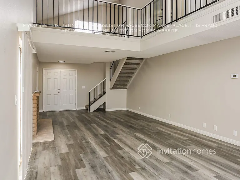 3749 Broadriver Dr — Photo 2