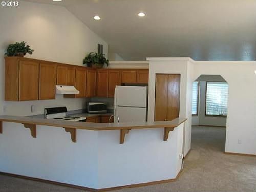 4th image of 1813 NE 151st Cir