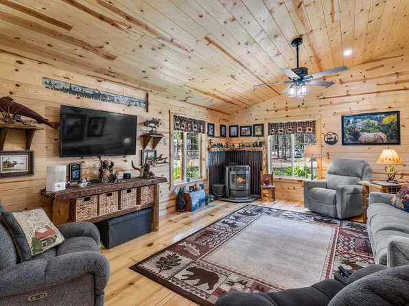 11963 Beechwood Dr, La Pine, OR 97739
