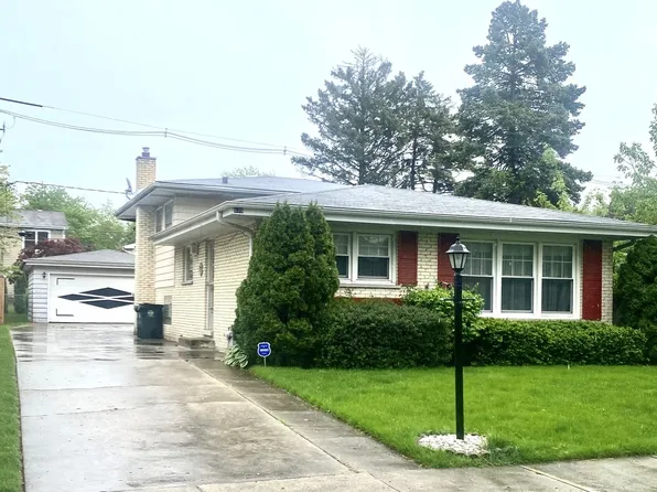 635 S Roosevelt Ave, Arlington Heights, IL 60005