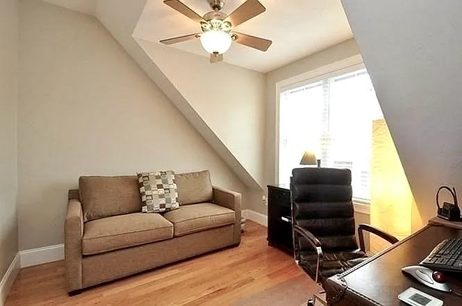 9 Park St #4 — Photo 8