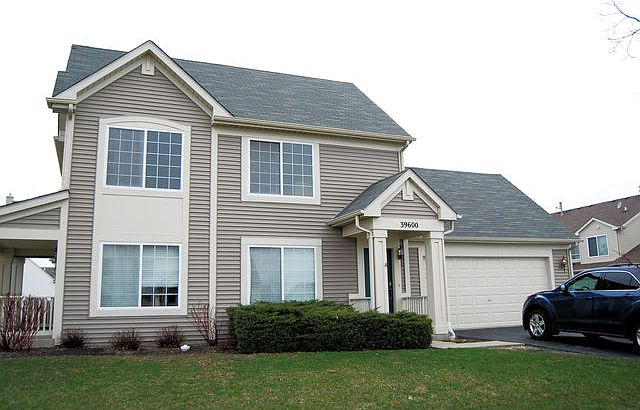 1st image of 39600 N Warren Ln #39600