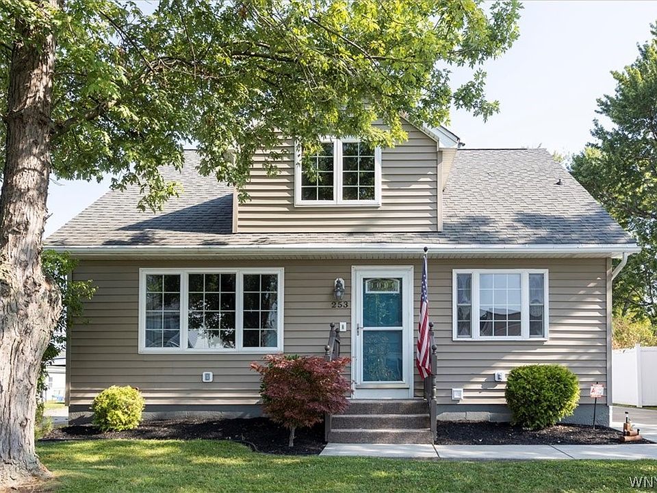 1st image of 253 Rosemont Ave